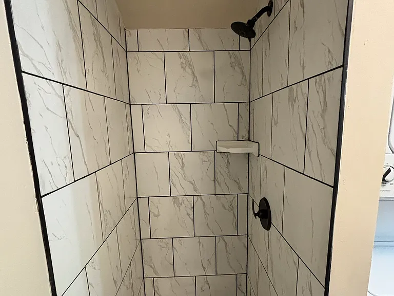 1634 N Arlington Pl #1 — Photo 3