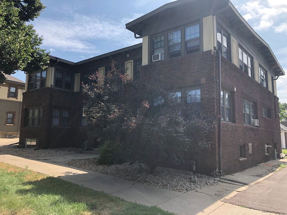 1st image of 319 E Washington St #325-1