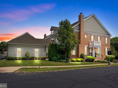 103 Hicks Aly, Newtown, PA, 18940