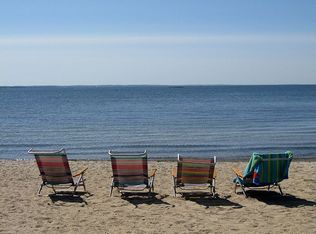 2 Bush St, Buzzards Bay, MA 02532