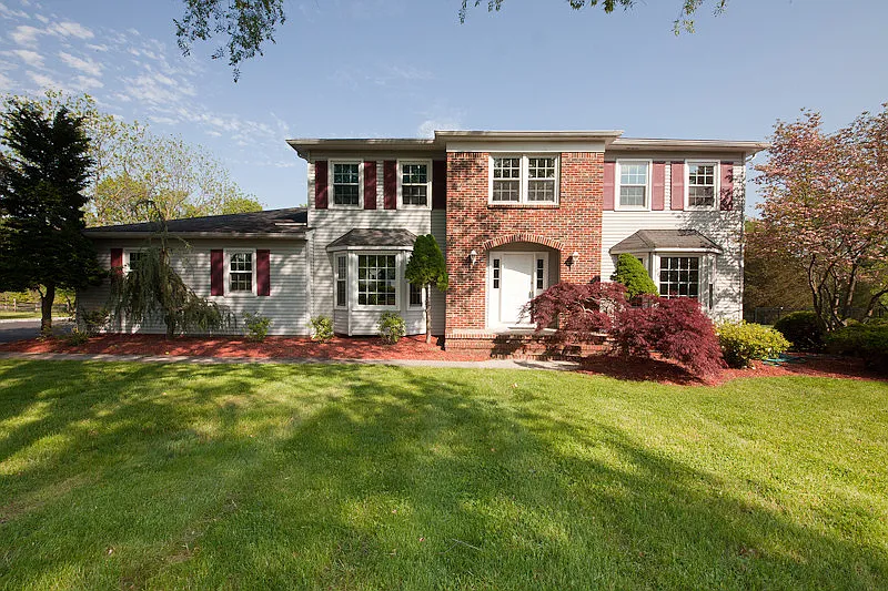 1103 Van Arsdale Dr photo 1