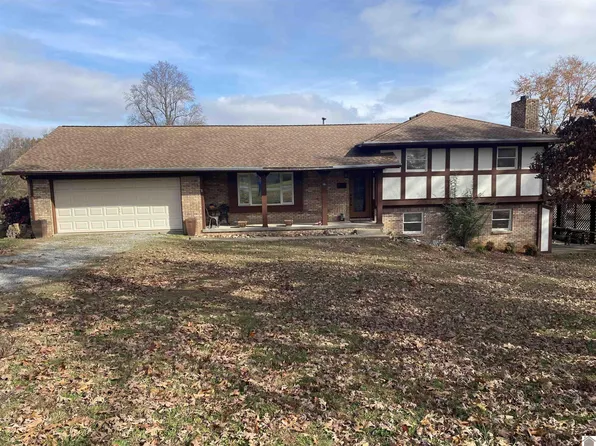 168 Hilltop St, Cadiz, KY 42211