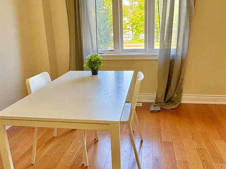 43 Madelaine Dr #4 — Photo 3