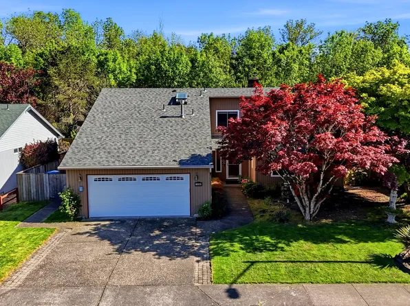 15598 NW Overton Dr, Beaverton, OR 97006