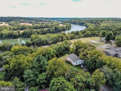 62 Stehley Ln, Falling Waters, WV, 25419