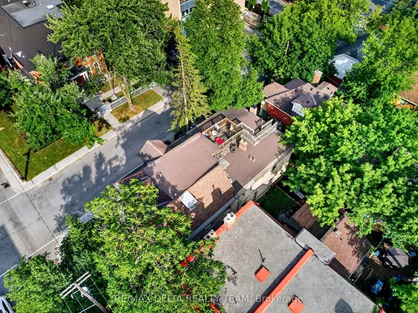 292 Daly Ave #290, Ottawa, ON K1N 6G5