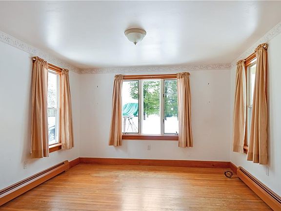 5th image of 29 Forest Rd