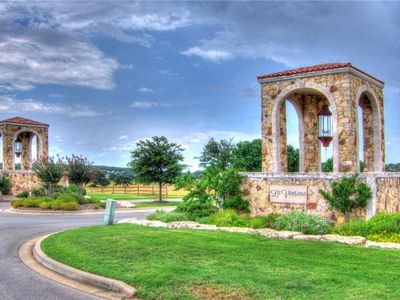 130 Caspian Ln, Driftwood, TX, 78619