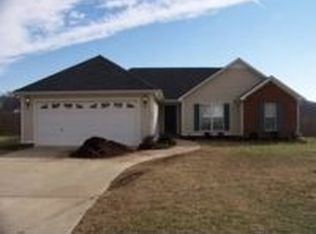 204 Cedar Creek Cir, New Market, AL 35761