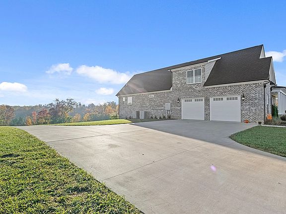 316 Tankersley Ln, Paint Lick, KY 40461 | Zillow