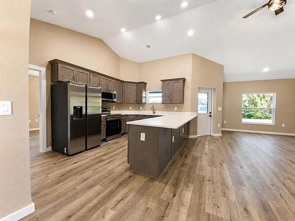 5th image of 415 ELLERBE WAY