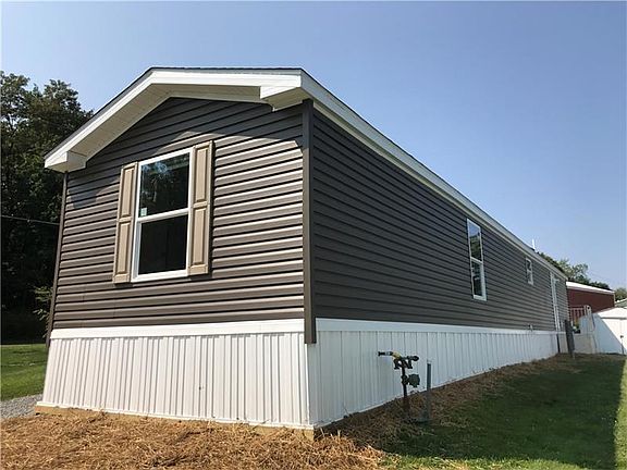 3rd image of 158 Knobvue Dr