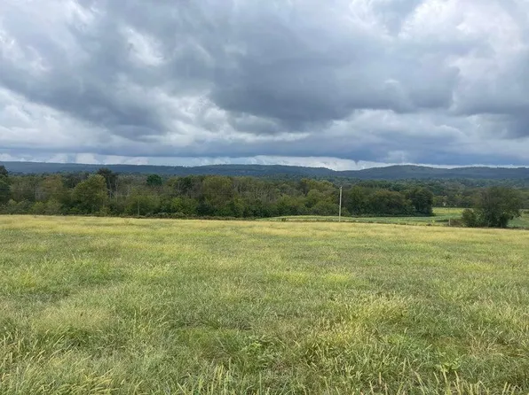 496 Aultville Trl, Pikeville, TN 37367