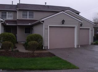 1860 Lillian Rd, Stow, OH 44224