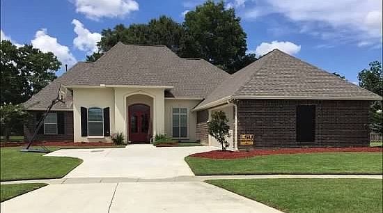 3067 Country Lake Drive