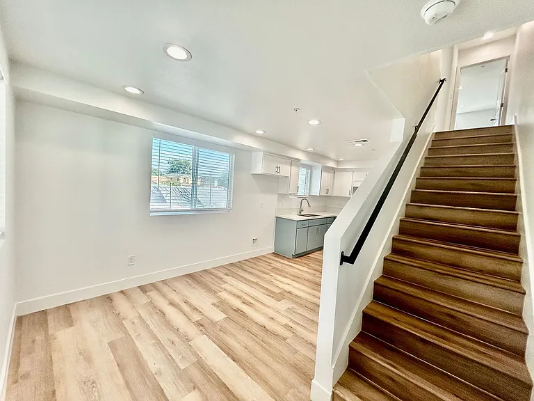 8418 S Main St — Photo 28
