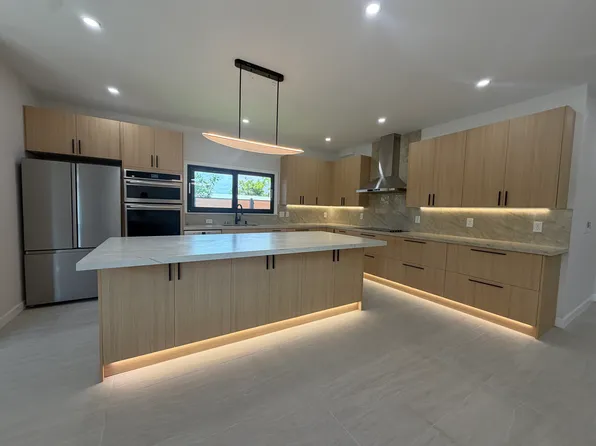 1229 Kukila St, Honolulu, HI 96818