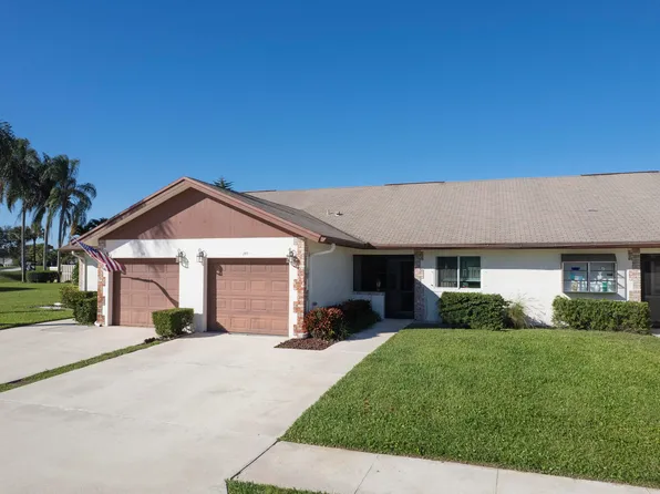 140 Moccasin Trail S, Jupiter, FL 33458