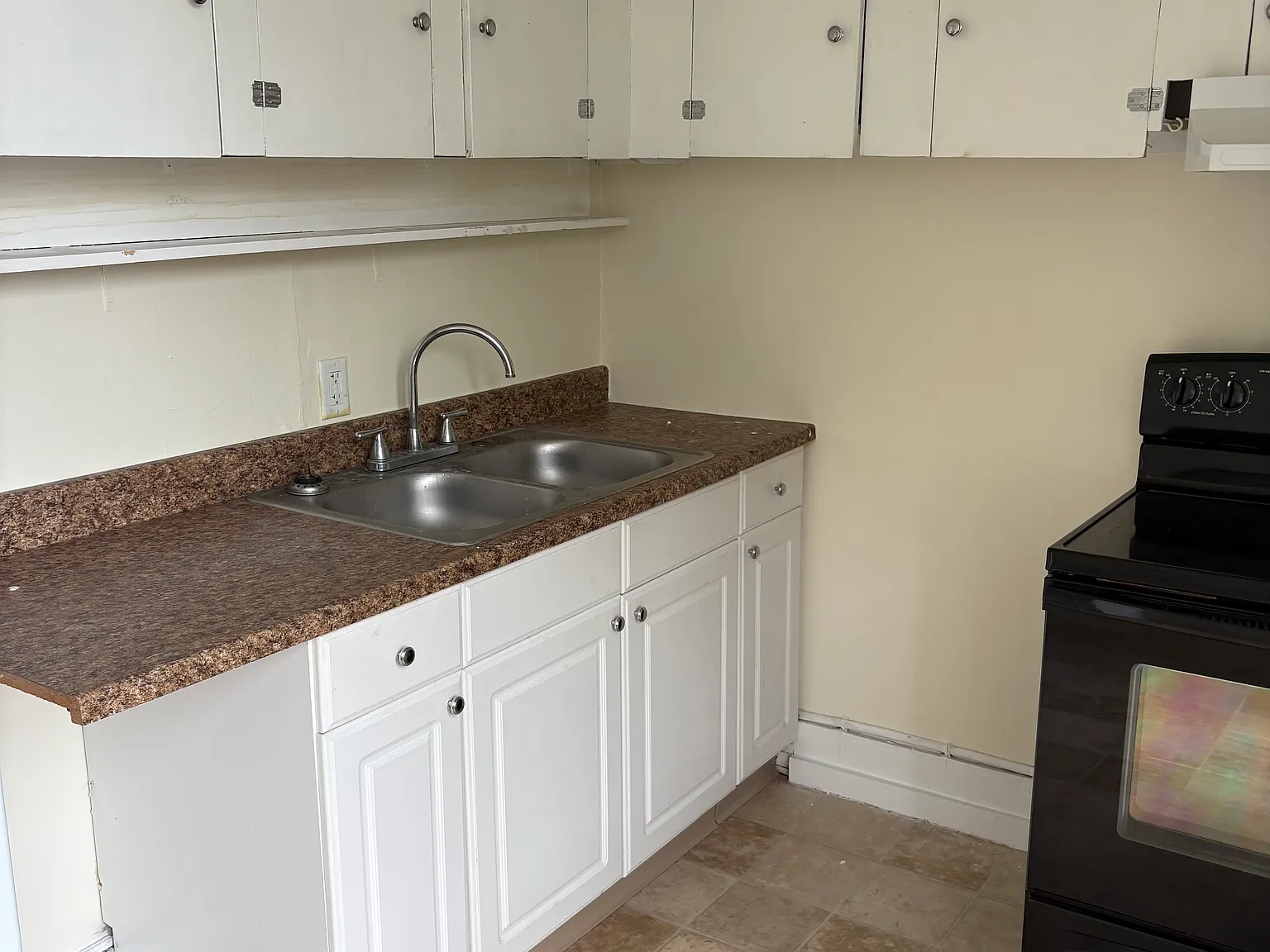 2 bed, 1000 sqft, $1,950 — Photo 3