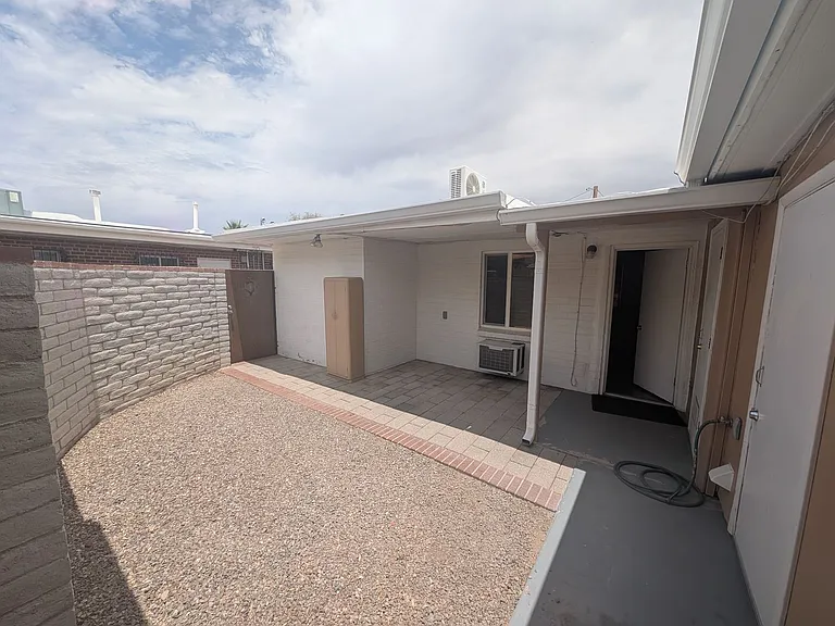 3731 N Tyndall Ave — Photo 13