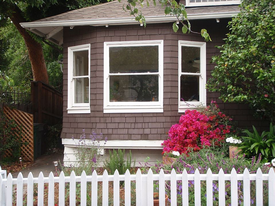 Street view of house