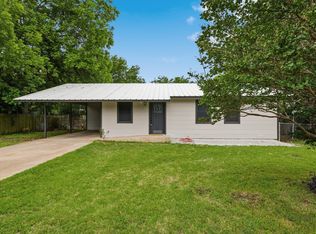1009 S Jefferson St, Mc Gregor, TX 76657