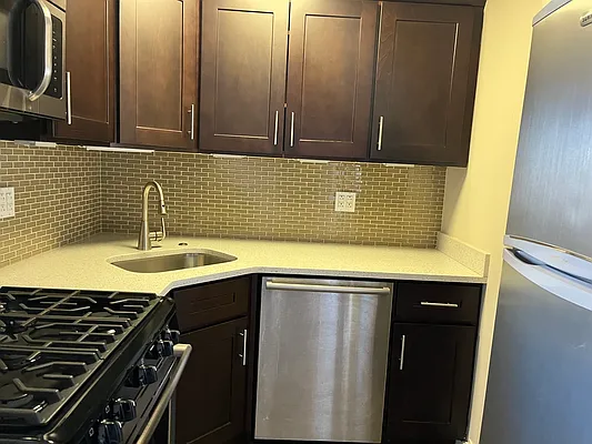 Rented by Stonehenge NYC LLC | media 1