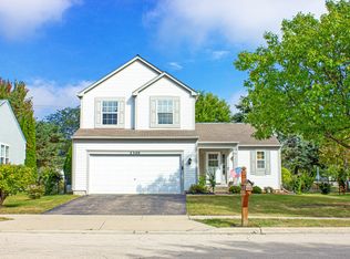 2300 Vineyard Ct, Elgin, IL 60123