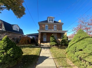 1431 Duss Ave, Ambridge, PA