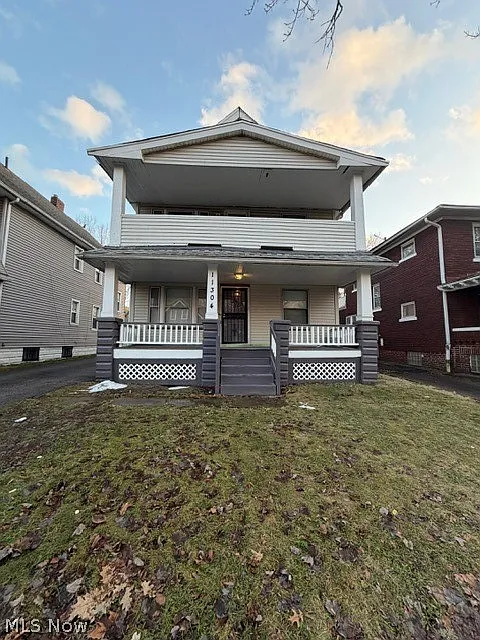 11304 Forest Ave photo 1