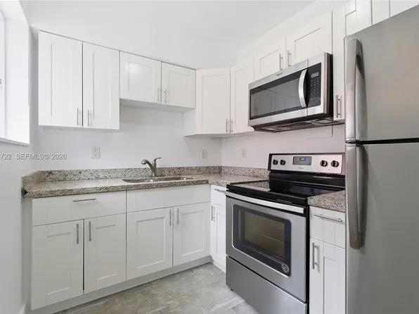 8430 Crespi Blvd Unit 8420, Miami Beach, FL 33141