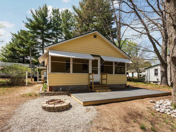 421 Howard St, Fife Lake, MI 49633