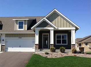 15881 Cobblestone Lake Pkwy, Apple Valley, MN 55124