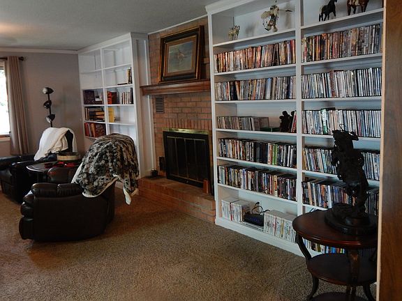 Solid wood bookcases + 2018