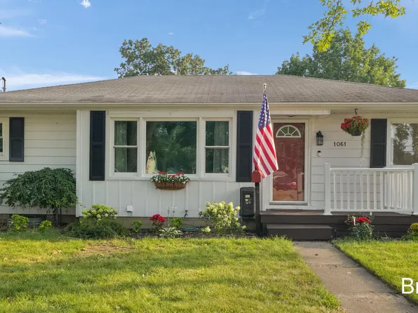 1061 Den Hertog St SW, Wyoming, MI 49509
