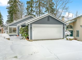 12816 NE 200th Pl, Bothell, WA 98011