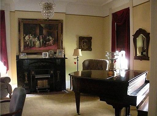 Piano Room/Study
