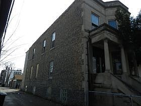 2nd image of 5517 S Hermitage Ave