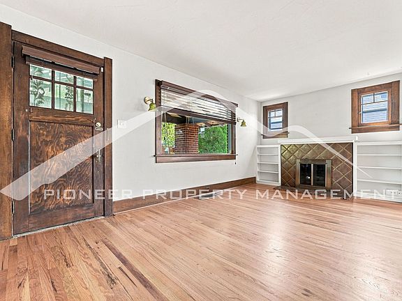 5th image of 821 S Grant St