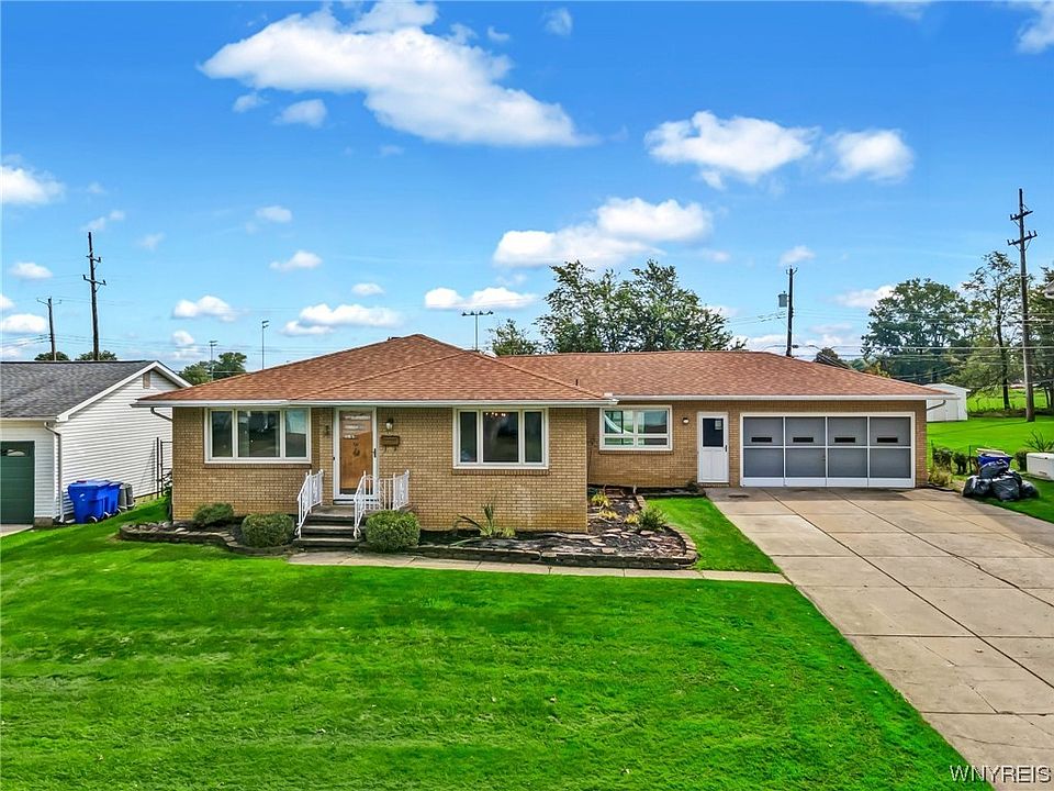 1st image of 37 Sibley Dr