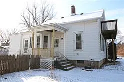 2139 W 4th Street — Photo 2