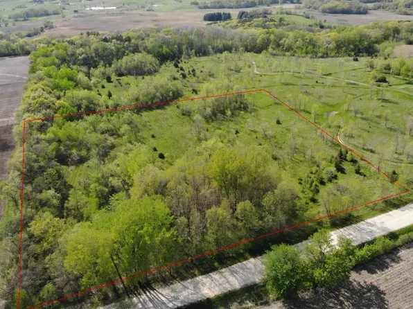 6950 Elmore Ave, Webster, MN 55088