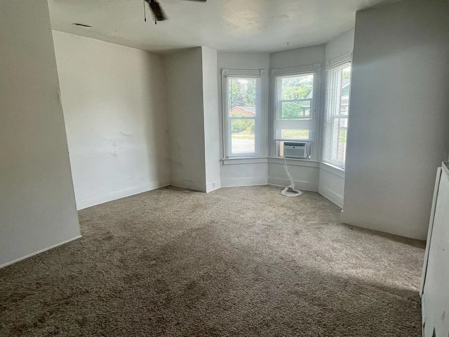 1629 Johnson Street — Photo 4
