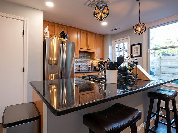 209 17TH ST SE-5_07152022