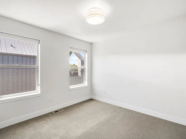 3060 N Wilson Ct #2 — Photo 16