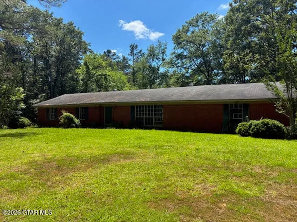 3398 State Highway 413, French Camp, MS 39745