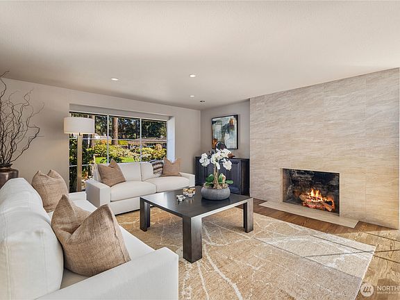 5th image of 27 Forest Glen Lane SW