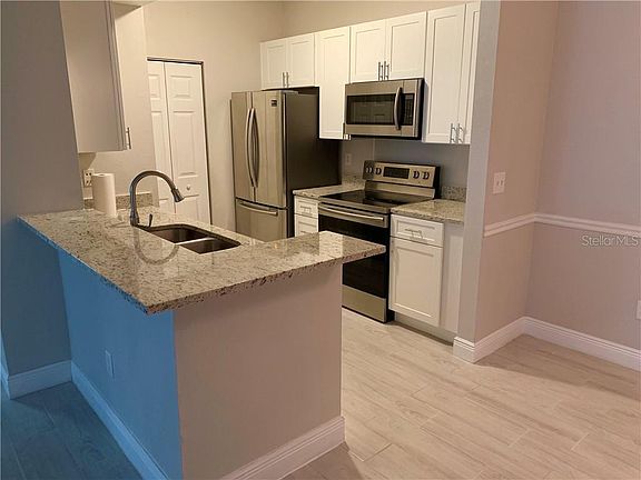 4th image of 14316 Fredricksburg Dr APT 502
