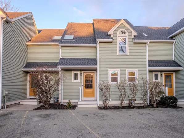 65 Jefferson St APT 4, Newton, MA 02458