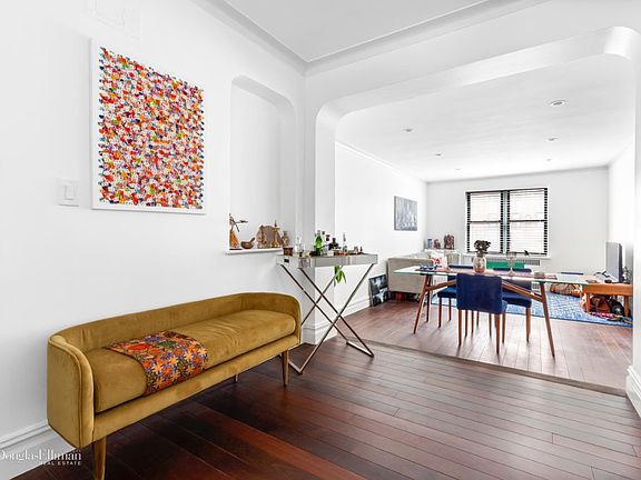 5th image of 257 W End Ave #5F